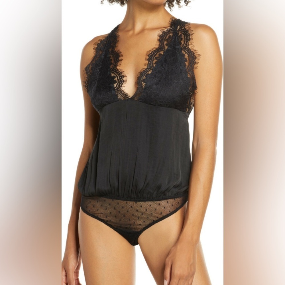 Melrose Open Back Bodysuit Lace Trimmed Black  Bodysuit size M